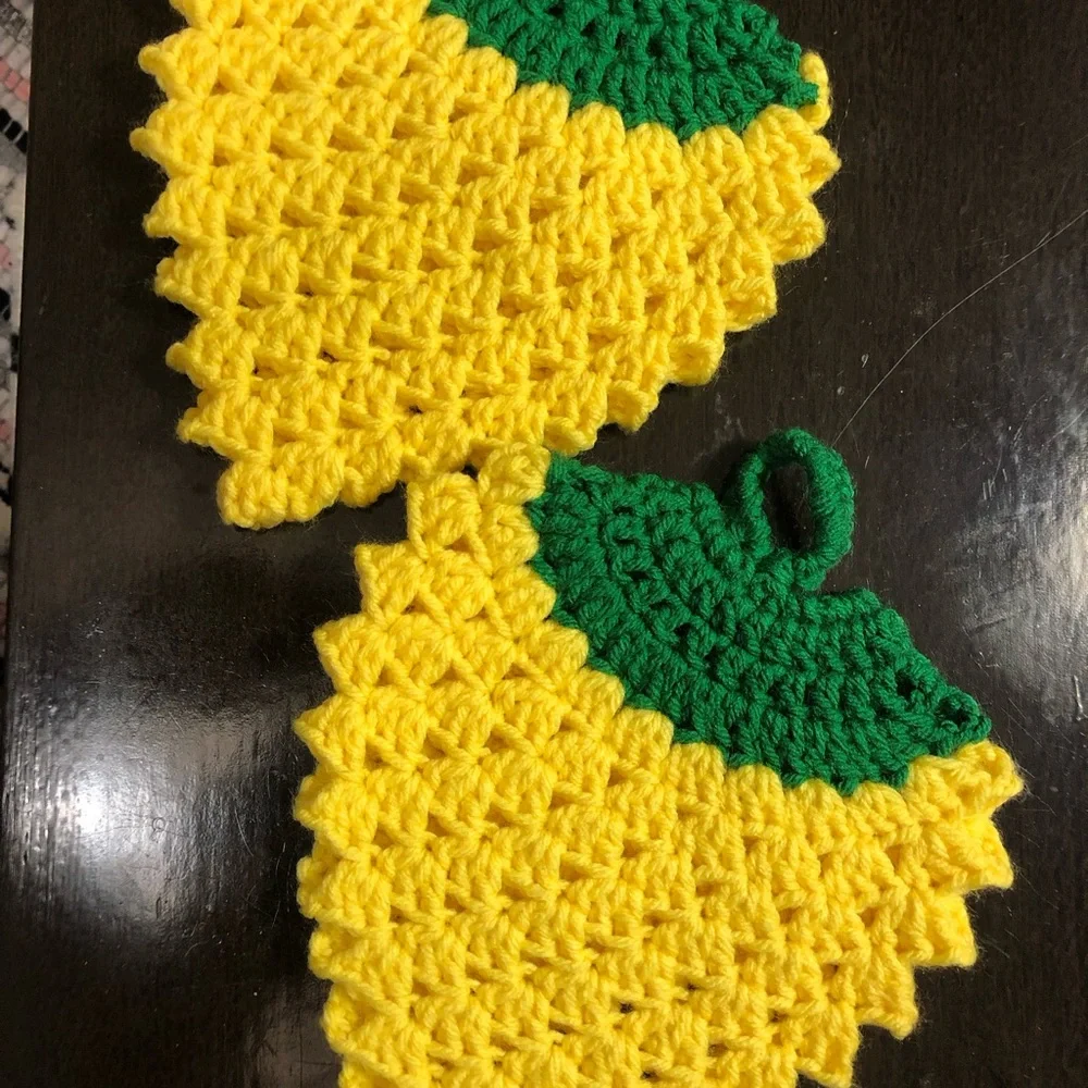 Crochet Strawberry Potholder/ Coaster